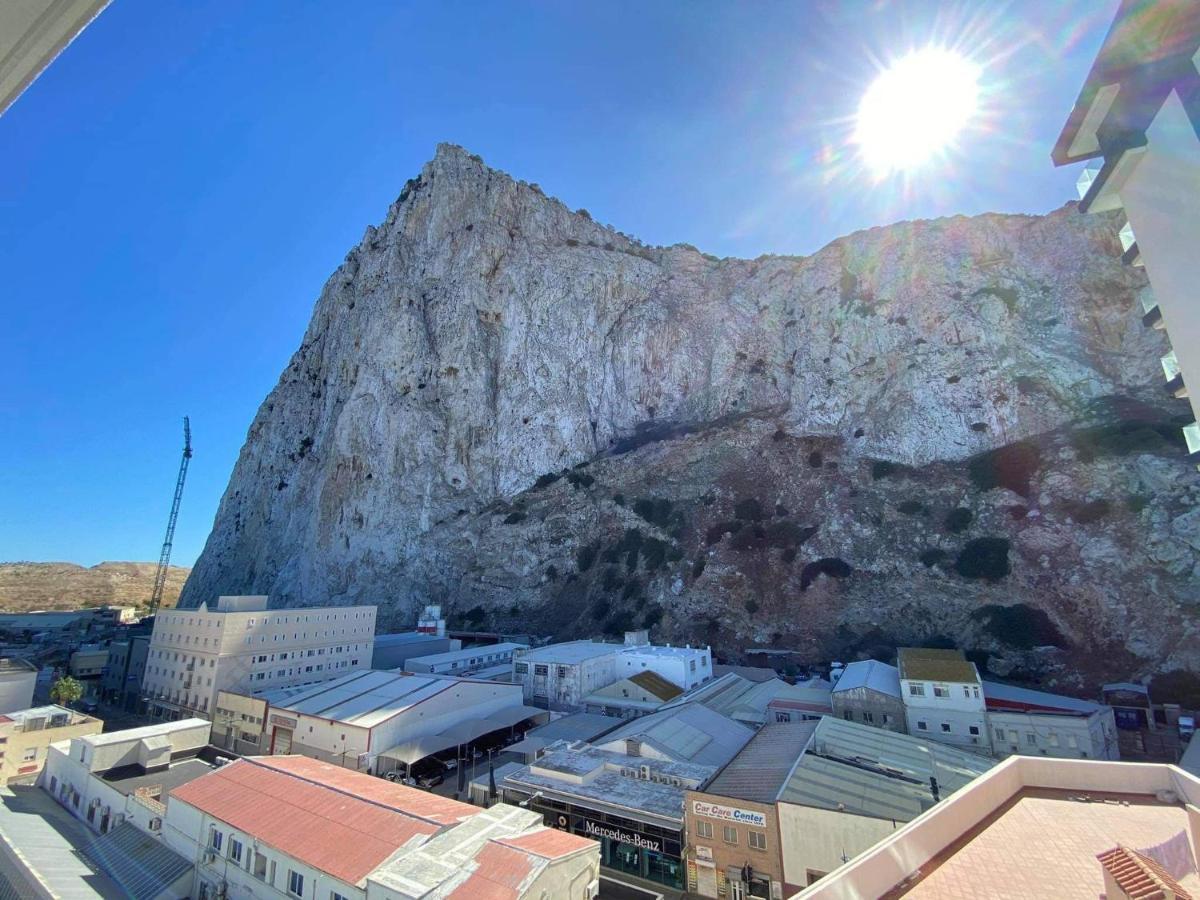 Holiday Studio Apartment Near The Beach And City Centre Gibraltar Exterior photo